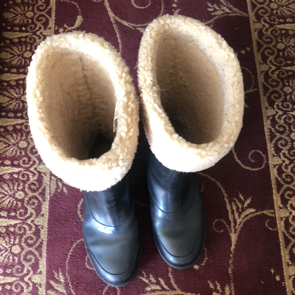 Snow Ugg Boot - image 5